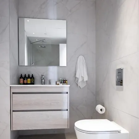 360 - 2 Bedrooms Luxury アパート