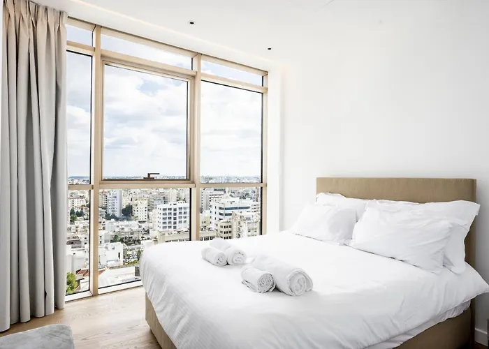 360 - 2 Bedrooms Luxury * Nikósie